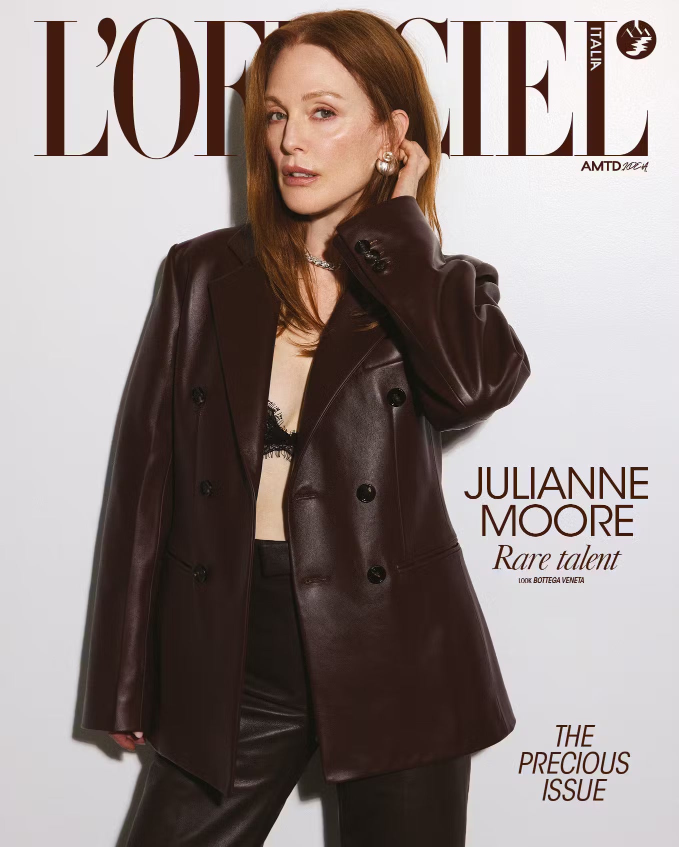 L'OFFICIEL MAGAZINE SingleShot Magazines - Urban L'OFFICIEL USA Julianne Moore