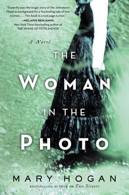 The Woman in the Photo Paperback William Morrow & Company