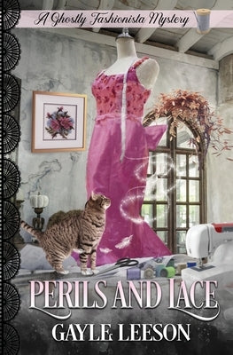 Perils and Lace: A Ghostly Fashionista Mystery Paperback Washington Cooper