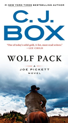 Cover image of the mass market paperback "Wolf Pack" by G.P. Putnam's Sons, featuring a wolf-themed design.