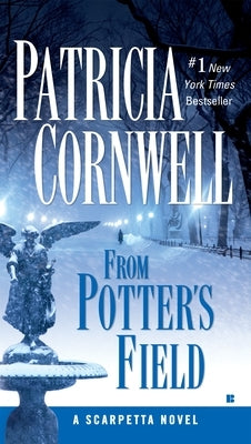 Mass market paperbound of From Potter's Field: Scarpetta book 6 by Berkley Books, featuring the book cover with title and author.