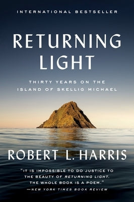 Returning Light: Thirty Years on the Island of Skellig Michael Paperback Mariner Books