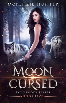 Moon Cursed by Hunter, McKenzie