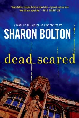 Dead Scared: A Lacey Flint Novel Paperback Minotaur Books